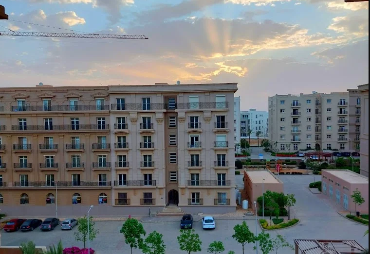 شقة مميزة في كمبوند هايد بارك التجمع الخامس 1 هايد بارك