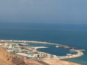 توين هاوس للبيع في  العين السخنة ماجادامقدم 5%