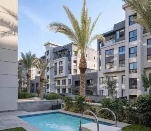 شقة 135 متر بحديقة للبيع في التجمع الخامس كومبوند تريو جاردنز إم سكوير