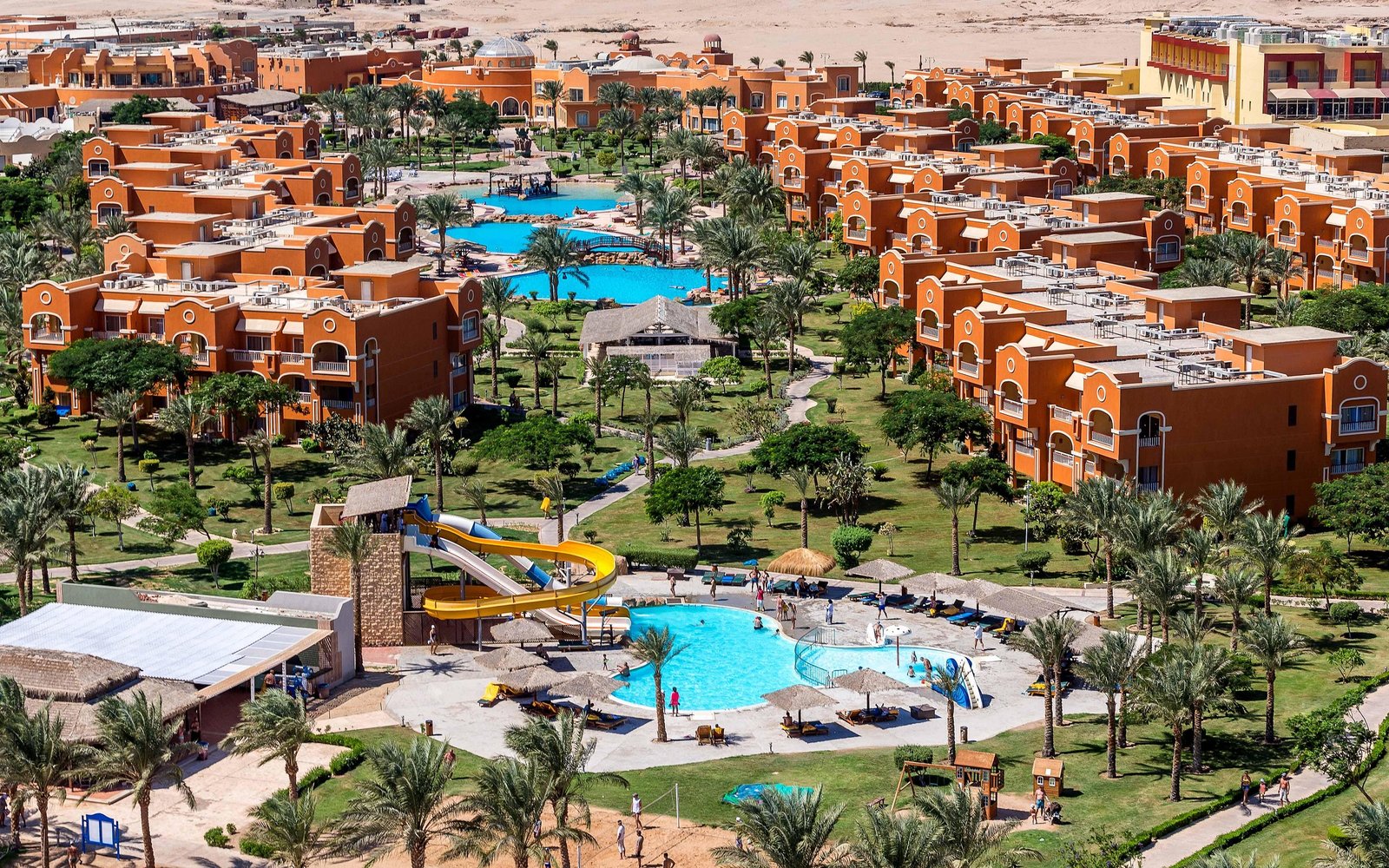 جولف تاون سوما باي الغردقة 2025 – Golf Town Soma Bay Hurghada