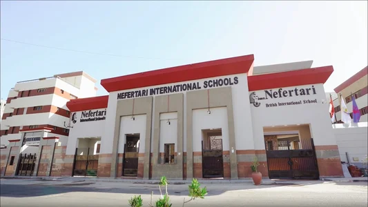 مدارس لغات في أكتوبر 2026 – دليل المدارس الناشونال والدولية 7 مدارس لغات في أكتوبر